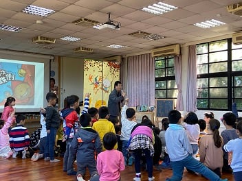  「偏鄉學校行動書車巡迴講座」第二場那阿飄後來去哪裡了呢